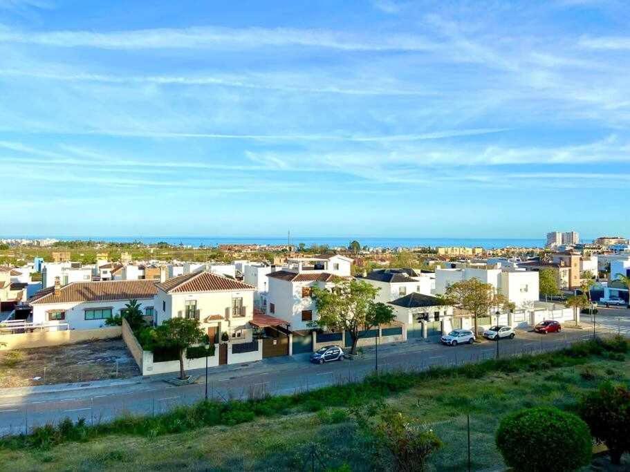 Sea View And Mountains By Solymar Holiday Torre Del Mar Exterior foto